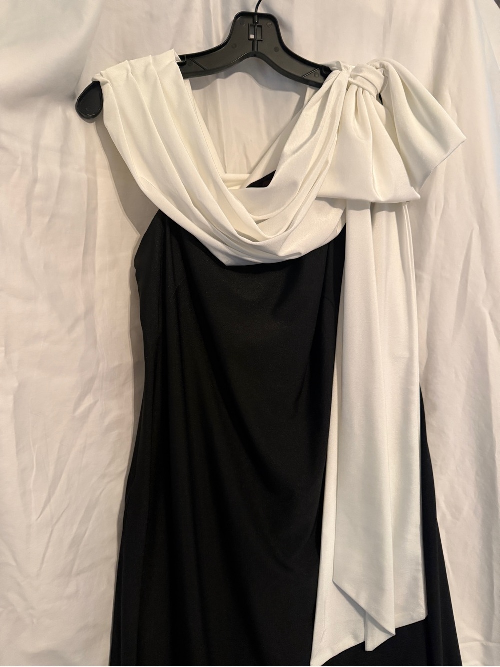 One-Shoulder Black Dress with White Draped Bow Accent